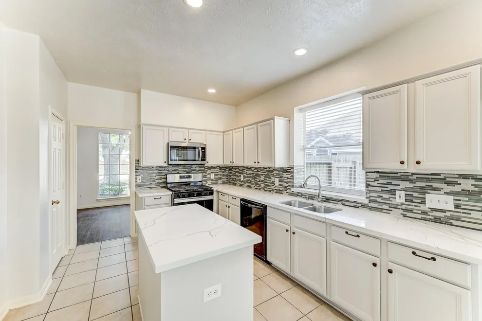 Unit for sale at 8510 Nashwood Court, Houston, TX 77040