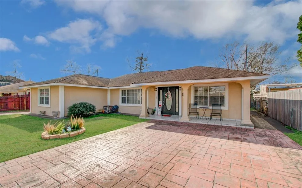 Unit for sale at 1421 Glenmore Forest Street, Houston, TX 77055