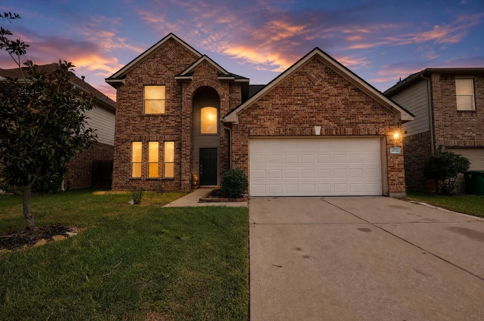 Unit for sale at 10715 Wall Fern Way, Houston, TX 77034