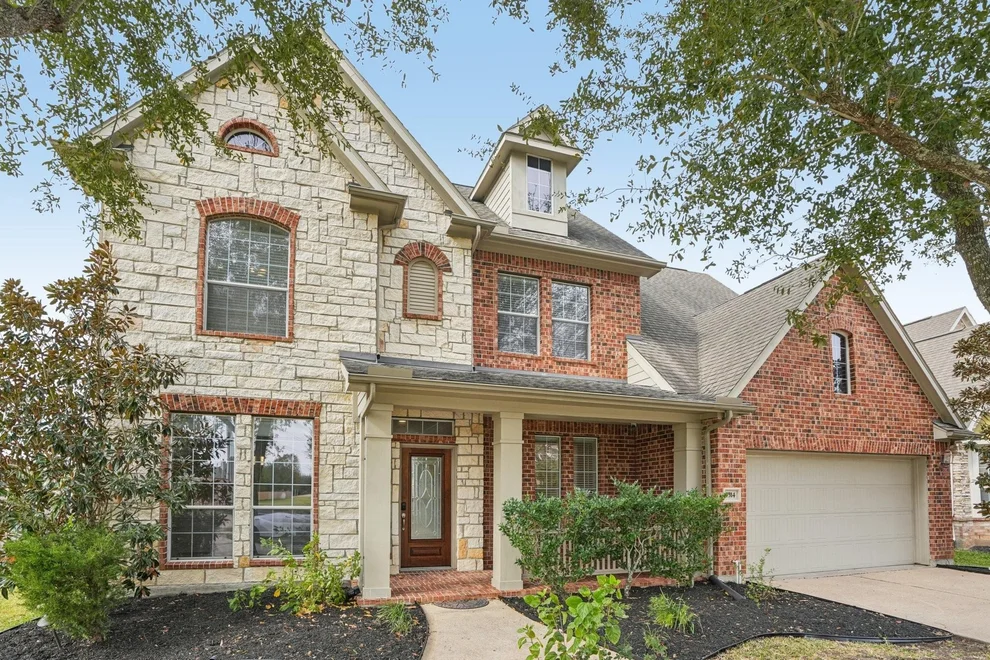 Unit for sale at 1314 Ravenel Lane, Sugar Land, TX 77479