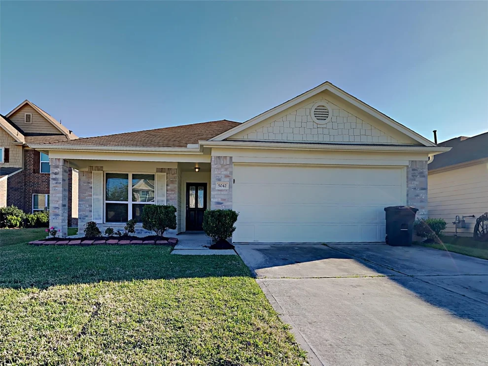 Unit for sale at 5042 Dappled Grove Trail, Humble, TX 77346