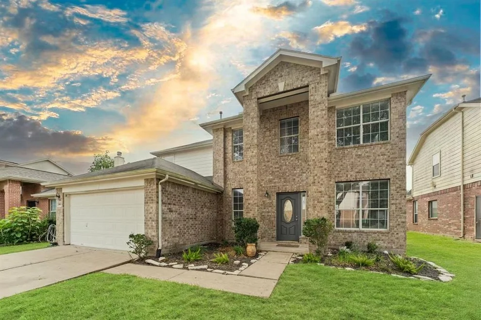 Unit for sale at 9515 Demsey Mill Drive, Sugar Land, TX 77498