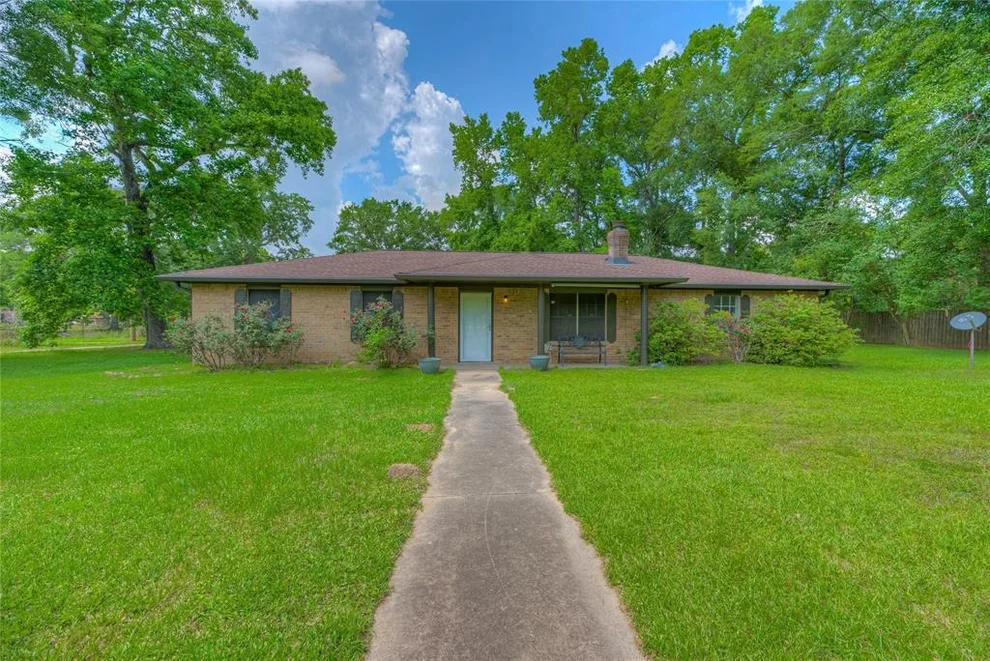 Unit for sale at 139 Lyford Ln, Livingston, TX 77351