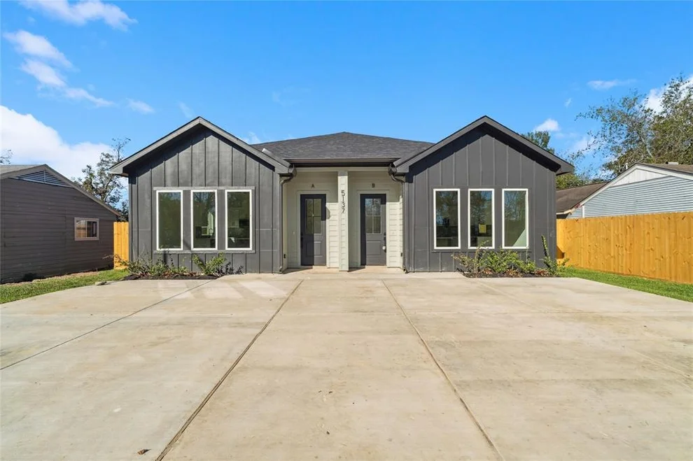 Unit for sale at 5137 Pederson Street, Houston, TX 77033