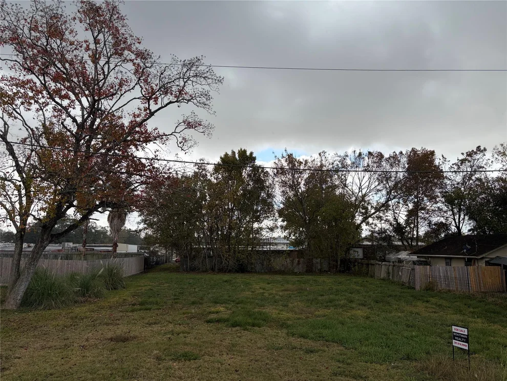 Unit for sale at 1523 Second, League City, TX 77573