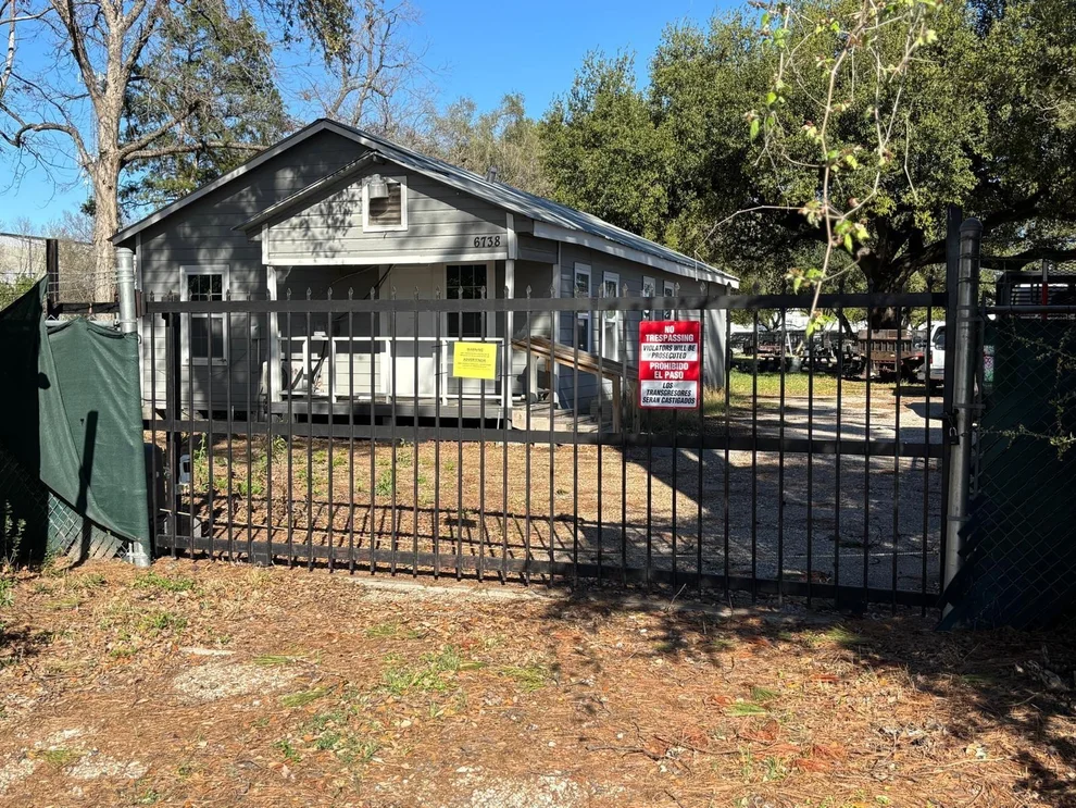 Unit for sale at 6738 Satsuma Drive, Houston, TX 77041