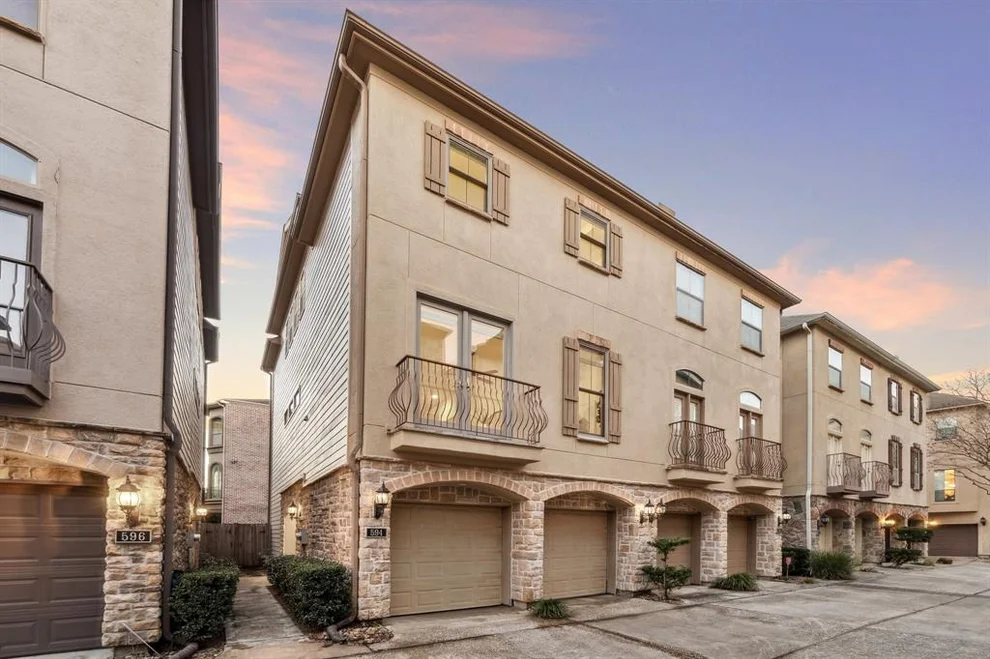 Unit for sale at 594 Bomar Street, Houston, TX 77006