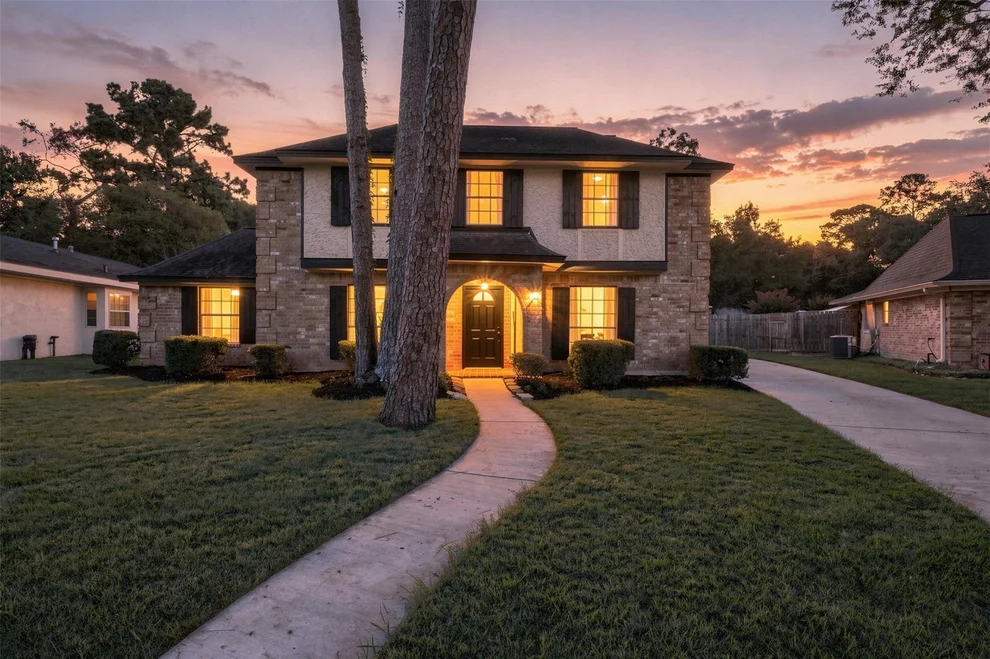 Unit for sale at 8119 Pine Green Lane, Humble, TX 77346