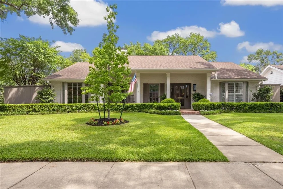 Unit for sale at 6266 Olympia Drive, Houston, TX 77057