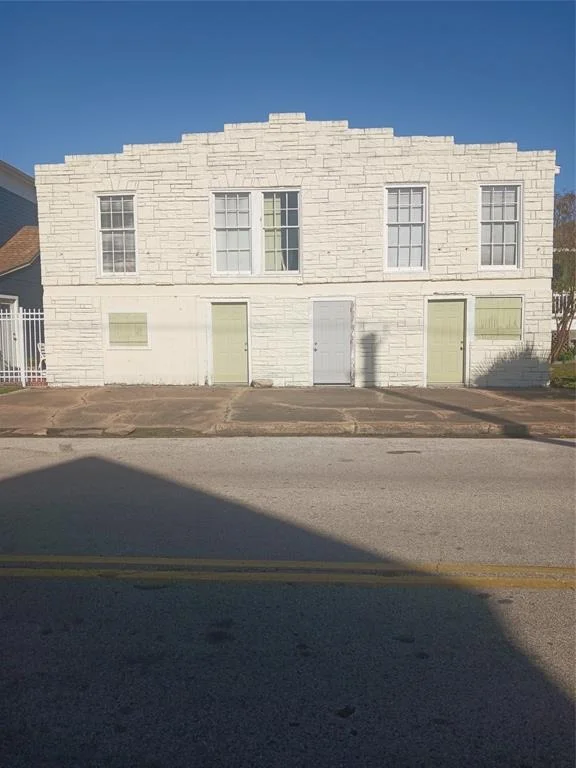 Unit for sale at 2824 Church Street, Galveston, TX 77550