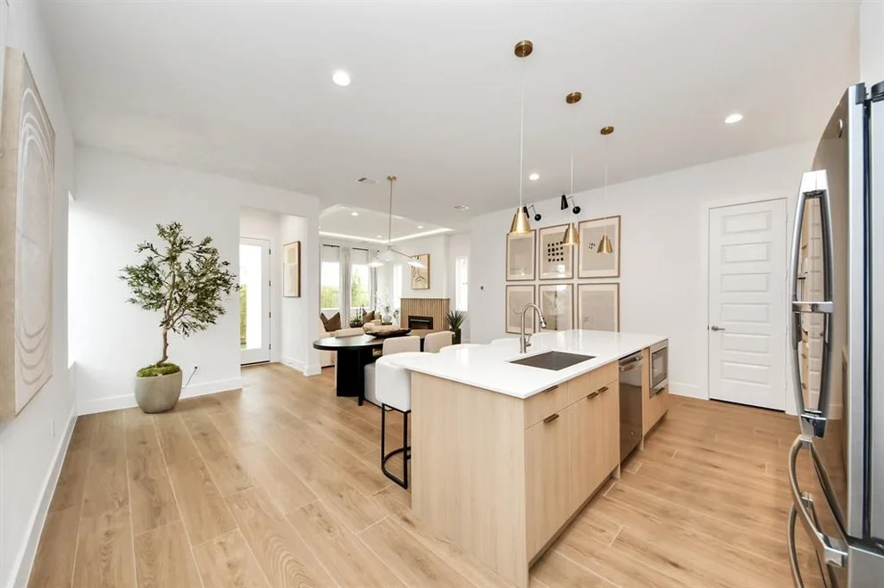 Unit for sale at 9137 La Pau Lane, Houston, TX 77051