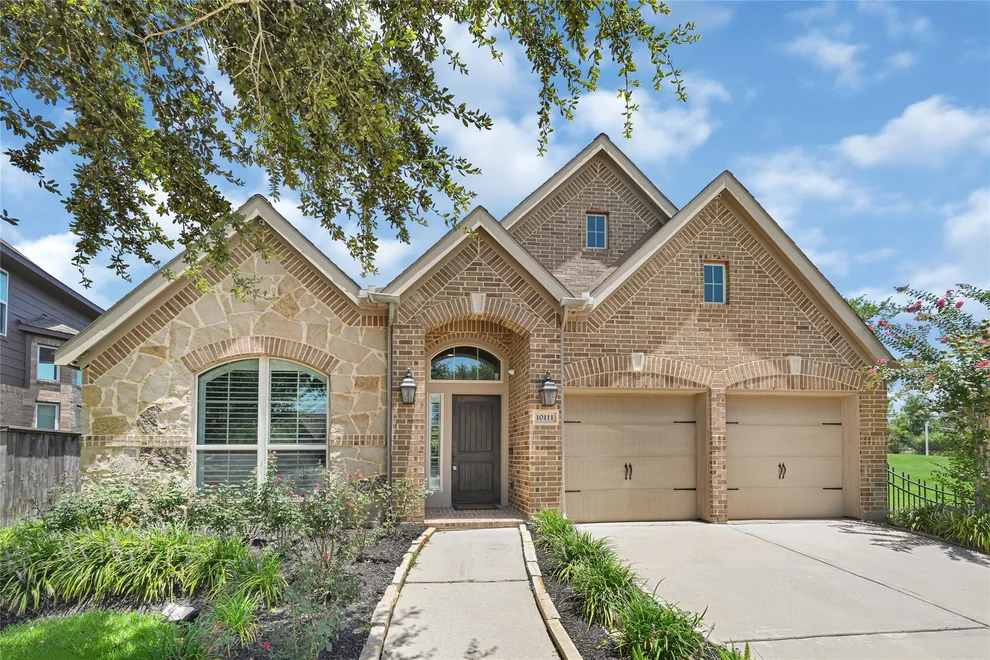 Unit for sale at 10111 Gentle River Way, Missouri City, TX 77459