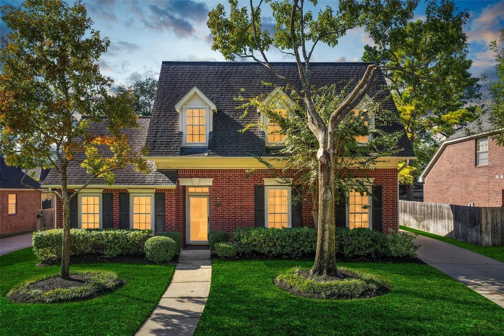 Unit for sale at 7911 Emerald Bluff Court, Houston, TX 77095