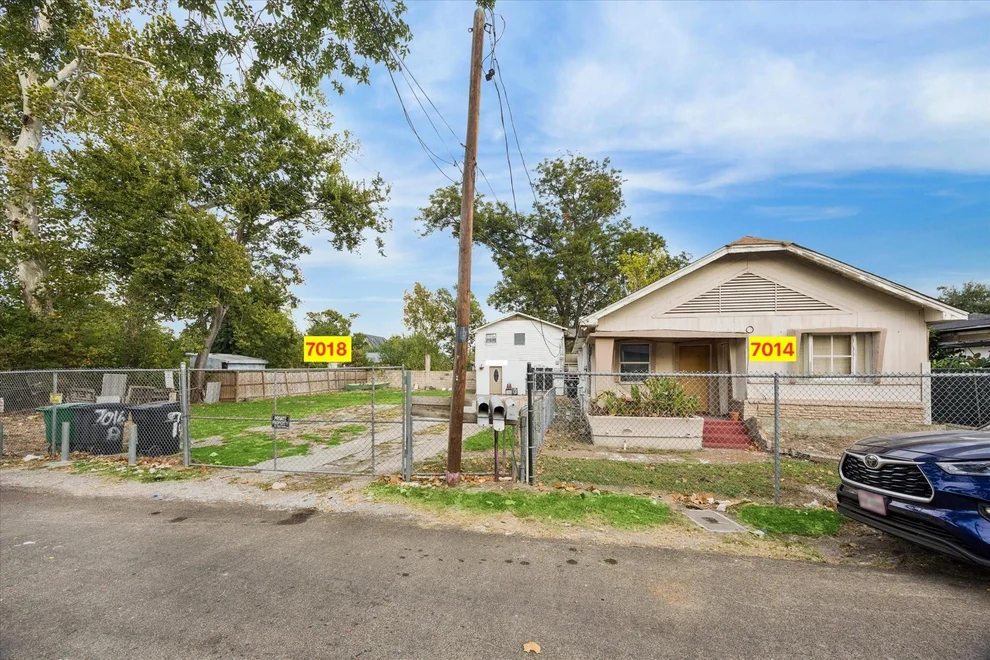 Unit for sale at 7014 & 7018 Finn Street, Houston, TX 77022