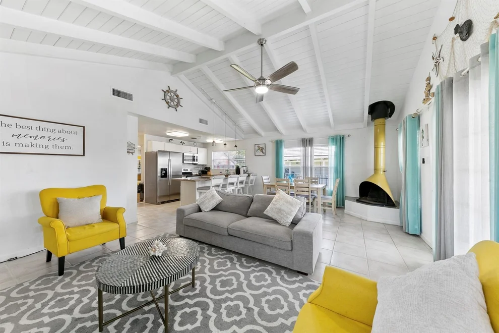 Unit for sale at 16607 Jamaica Cove Road, Jamaica Beach, TX 77554