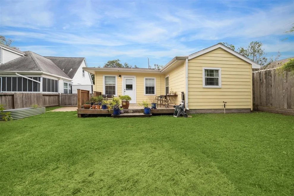 Unit for sale at 1124 Altic Street, Houston, TX 77023