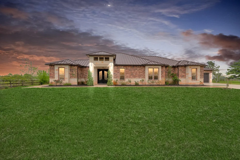 Unit for sale at 7207 Kelly Lane, Richmond, TX 77469