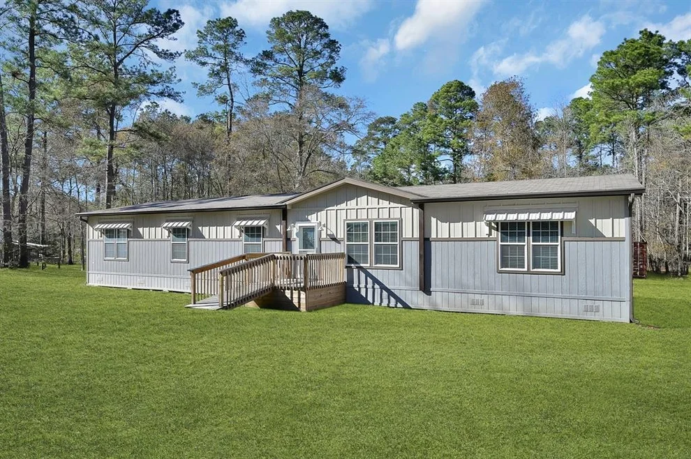 Unit for sale at 7979 Clark Road, Plantersville, TX 77363