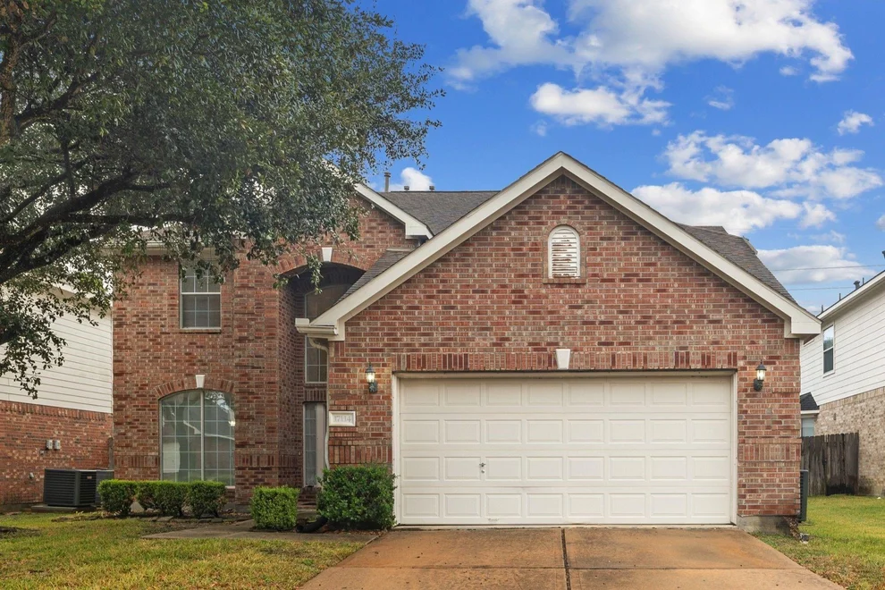 Unit for sale at 17114 Sheffield Pines Lane, Houston, TX 77095