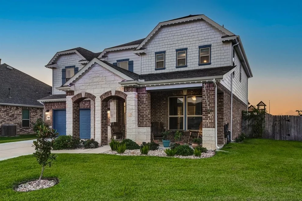 Unit for sale at 3903 Honey Hill Lane, Pearland, TX 77584