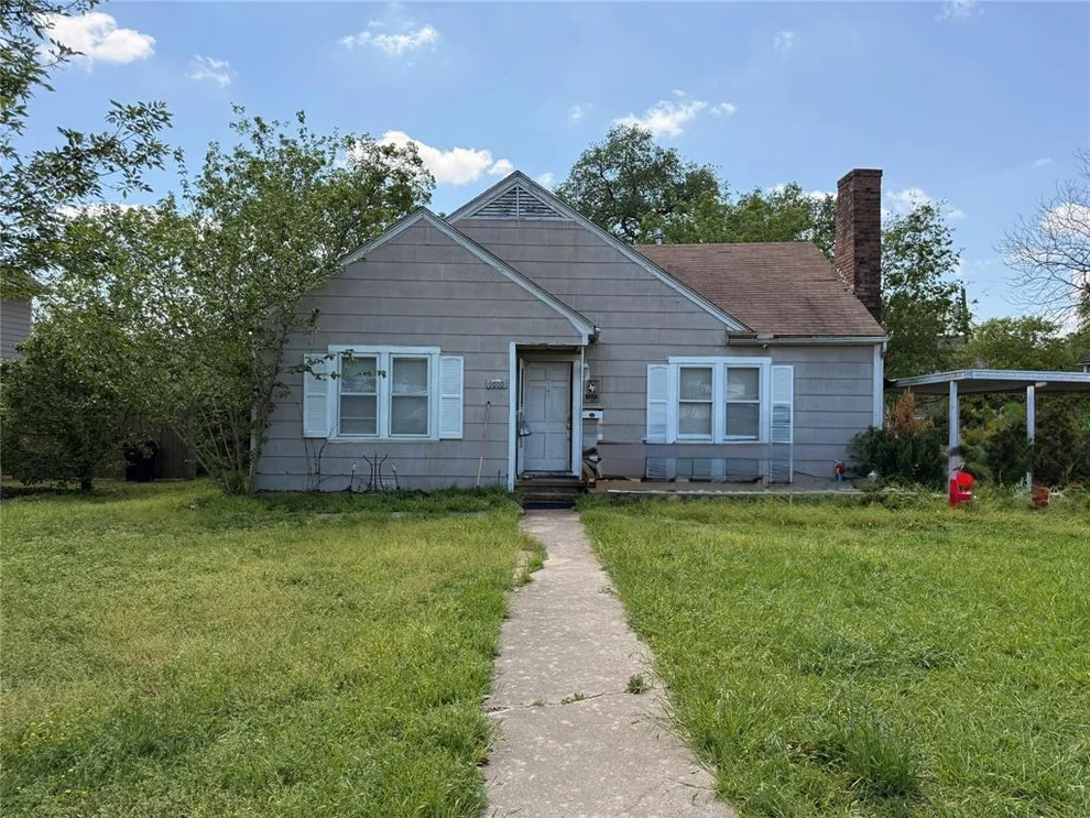 Unit for sale at 1010 Milner Drive, College Station, TX 77840