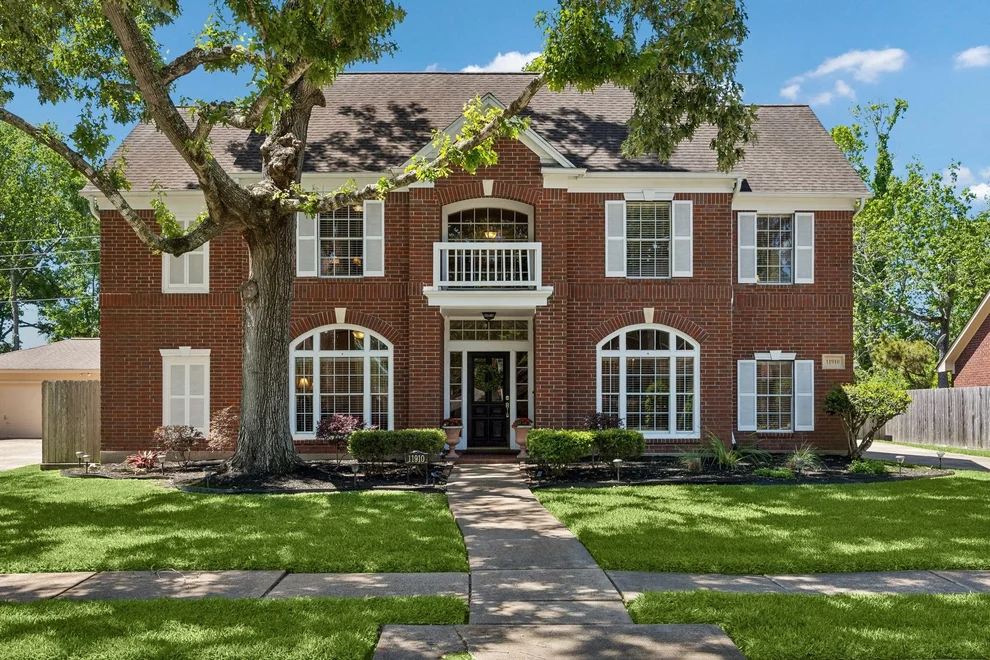 Unit for sale at 11910 Mighty Redwood Drive, Houston, TX 77059