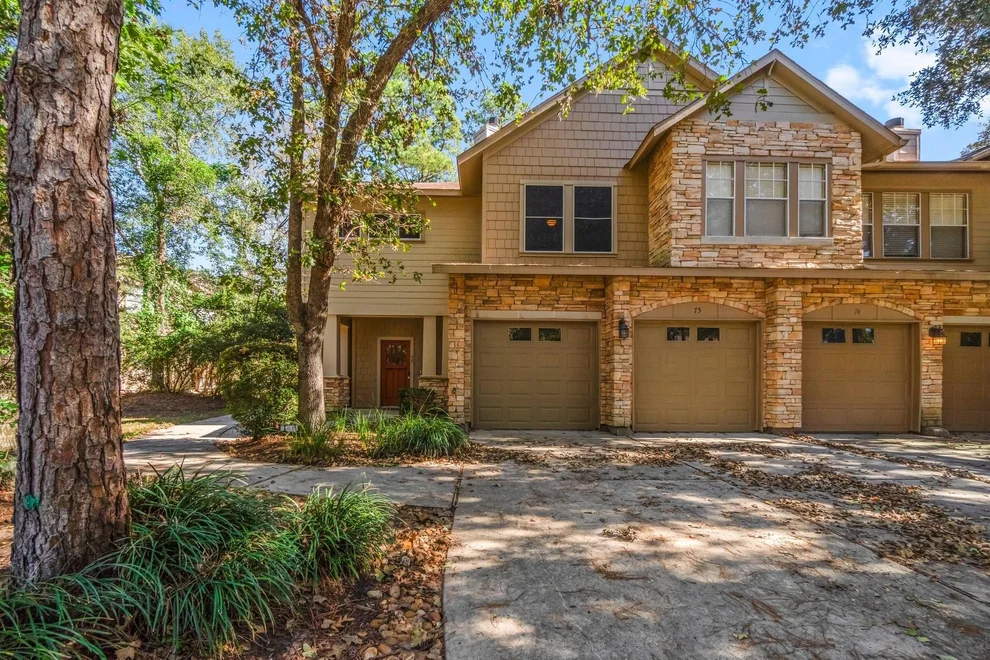 Unit for sale at 75 Scarlet Woods Court, The Woodlands, TX 77380