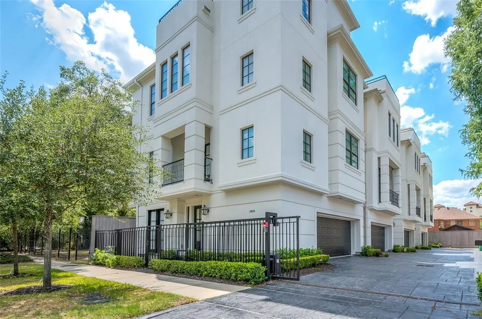 Unit for sale at 4824 La Branch Street, Houston, TX 77004