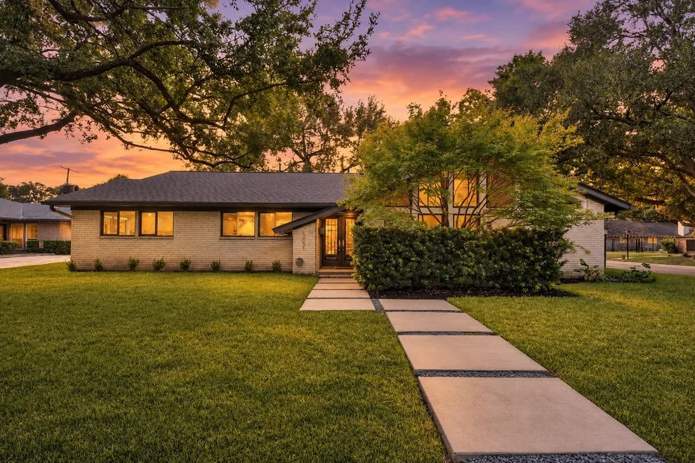 Unit for sale at 10051 Wickersham Lane, Houston, TX 77042