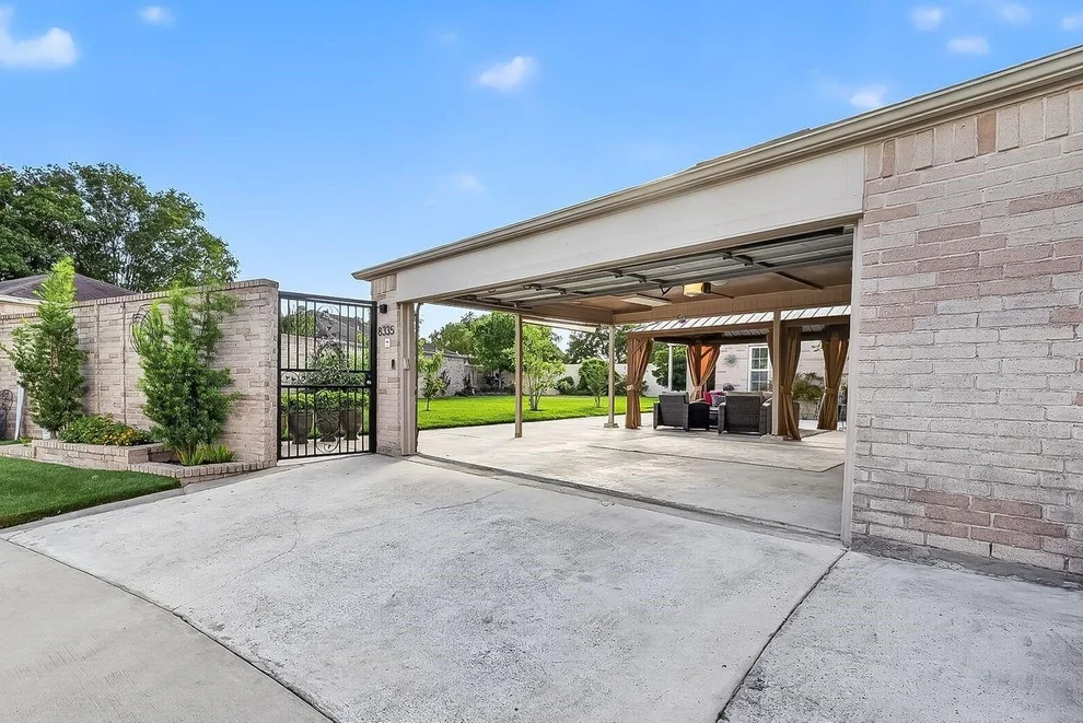 Unit for sale at 8335 Wind Veil Drive, Houston, TX 77040