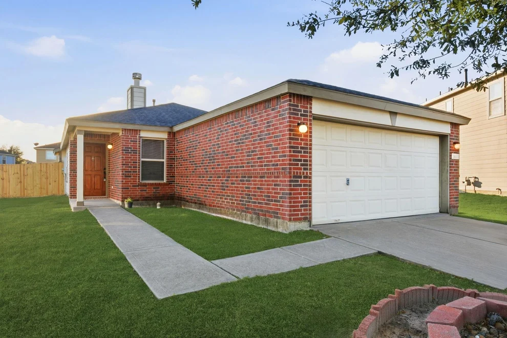 Unit for sale at 20615 Moonrise River Lane, Cypress, TX 77433