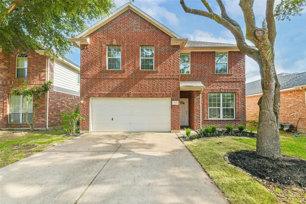 Unit for sale at 16615 Whitaker Creek Drive, Houston, TX 77095