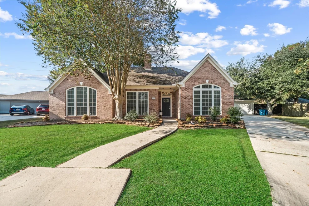 Unit for sale at 18810 Kentucky Derby Circle, Humble, TX 77346