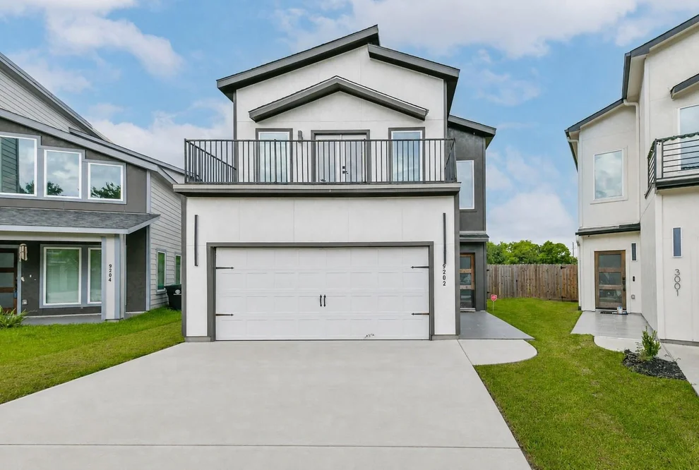 Unit for sale at 9202 Buffum Street, Houston, TX 77051