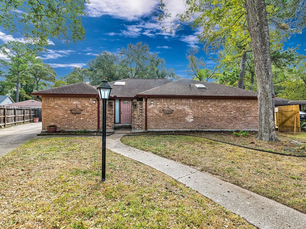 Unit for sale at 22906 Squirrel Tree Street, Spring, TX 77389
