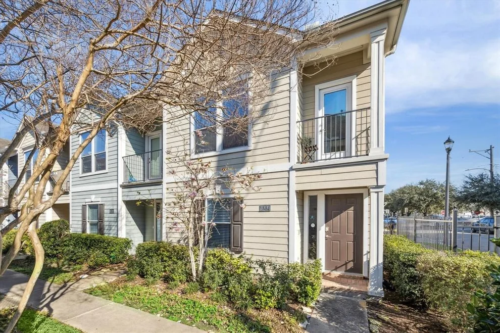 Unit for sale at 1721 Stuart Street, Houston, TX 77004
