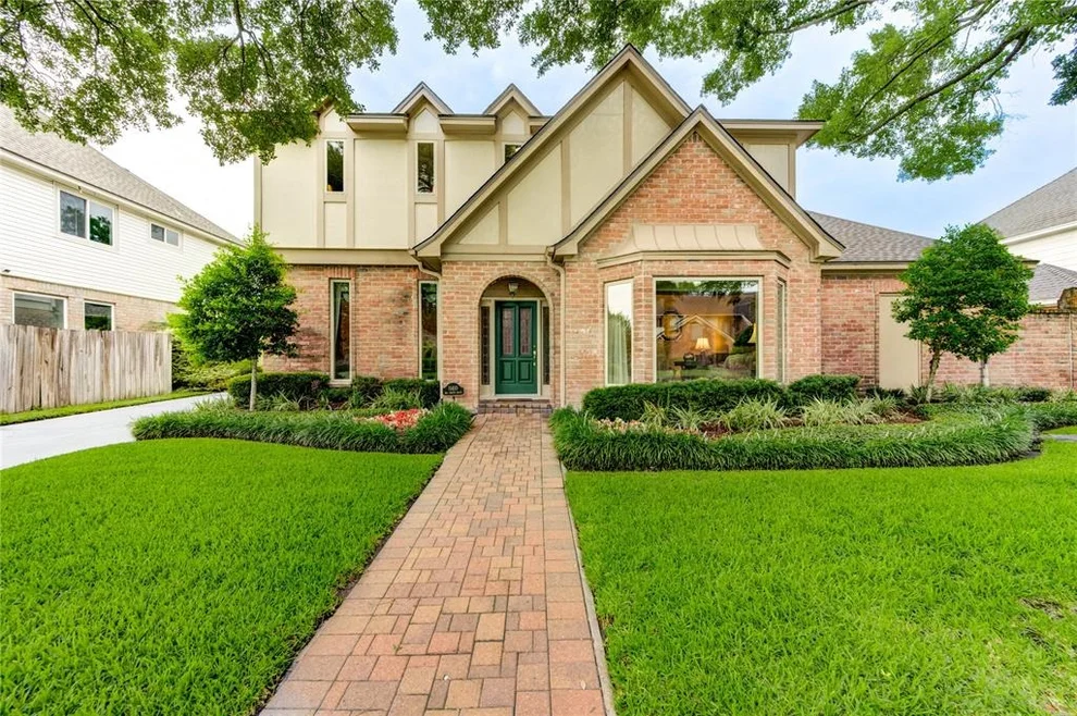 Unit for sale at 11410 Del Monte Drive, Houston, TX 77077