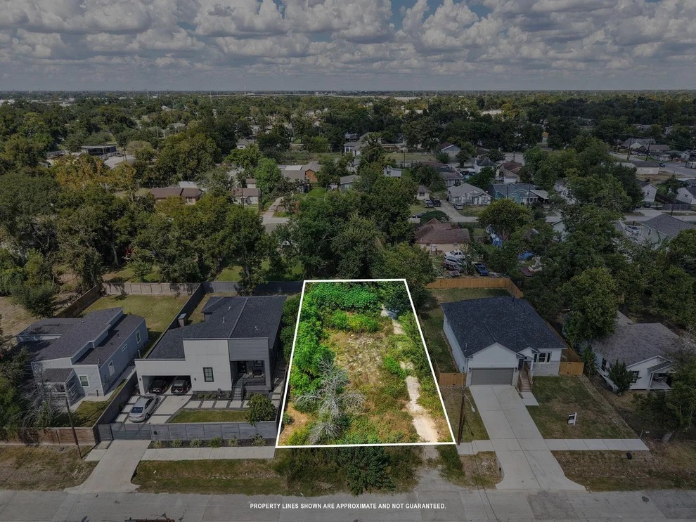 Unit for sale at 3707 Bain Street, Houston, TX 77026