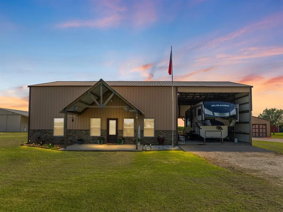 Unit for sale at 9634 Surrey Lane, Richmond, TX 77469
