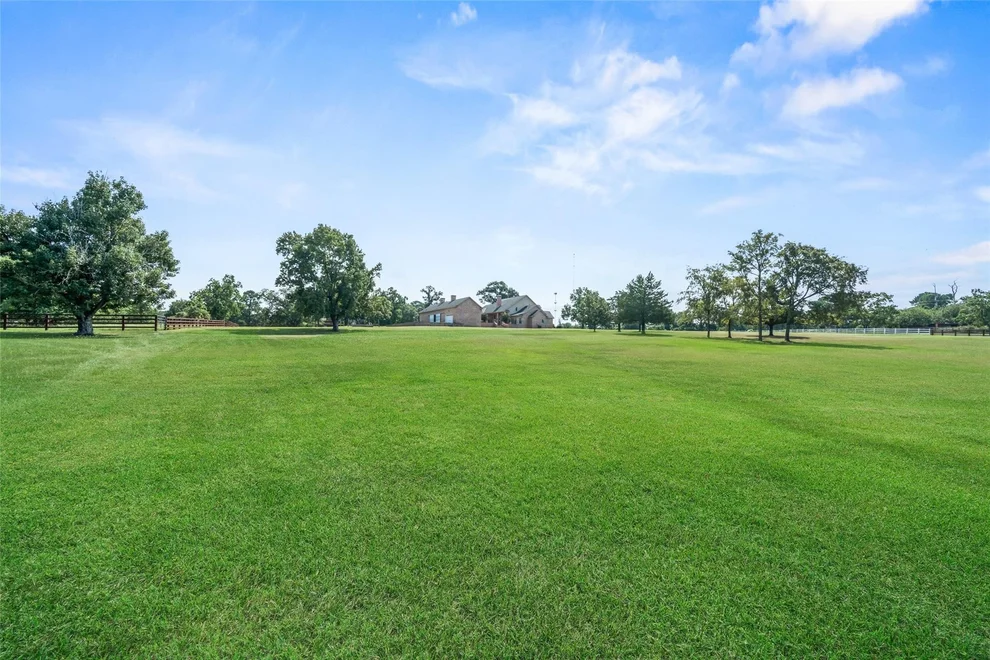Unit for sale at 00 Calfee Road, Conroe, TX 77304