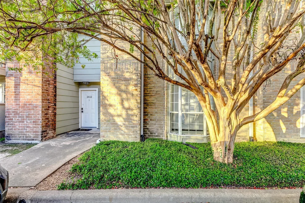Unit for sale at 2800 Jeanetta Street, Houston, TX 77063