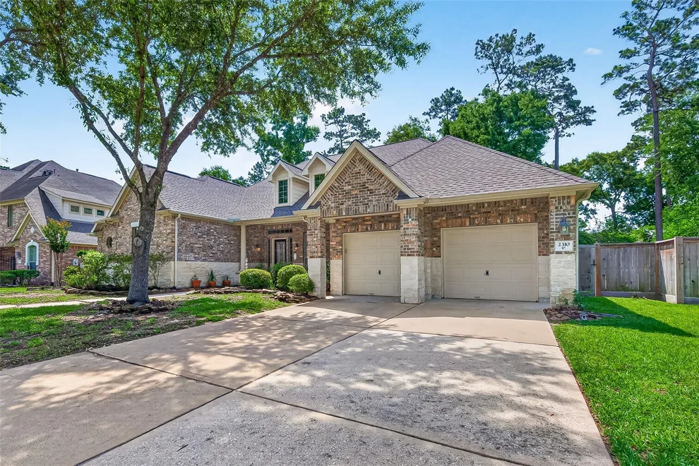 Unit for sale at 2310 Spring Lake Park Lane, Spring, TX 77386