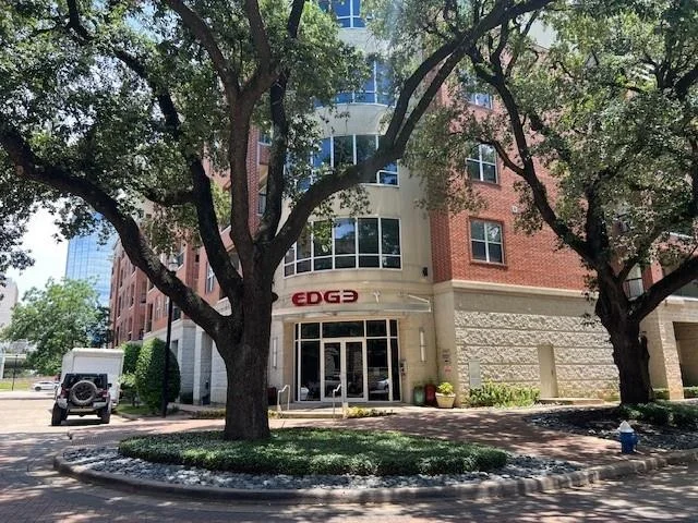 Unit for sale at 300 St Joseph Parkway, Houston, TX 77002