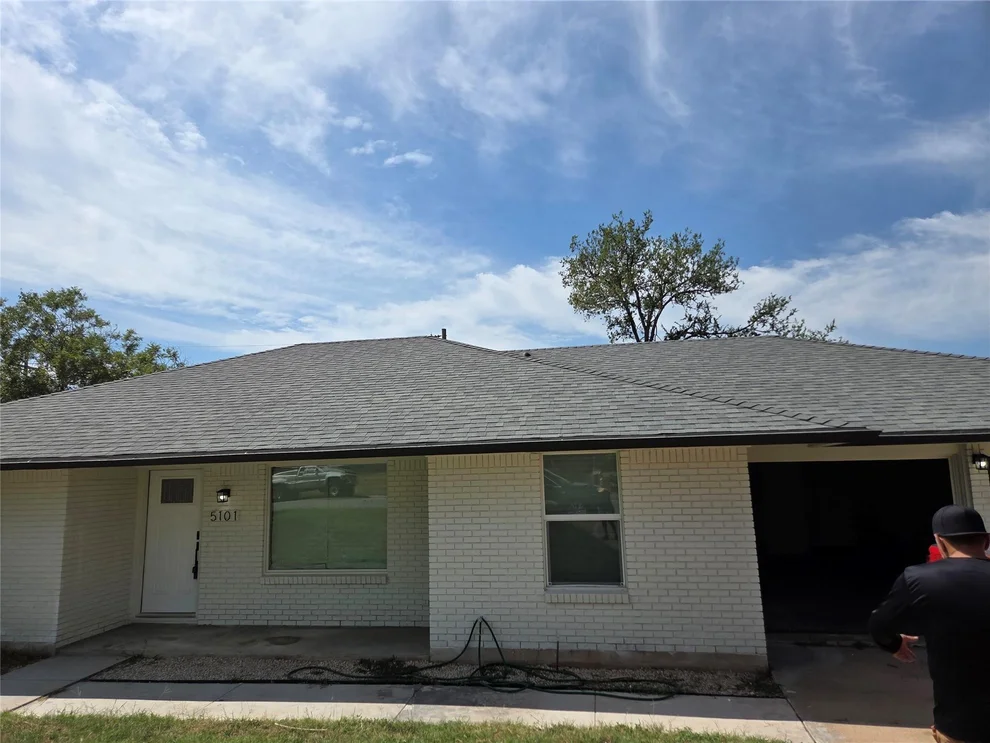 Unit for sale at 5101 Woodmoor Drive, Austin, TX 78721