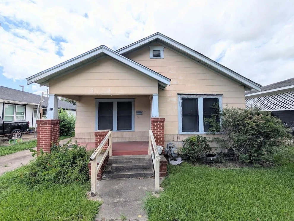 Unit for sale at 622 Gazin Street, Houston, TX 77020