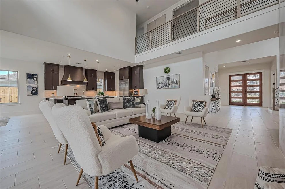 Unit for sale at 1707 Hewitt Drive, Houston, TX 77018