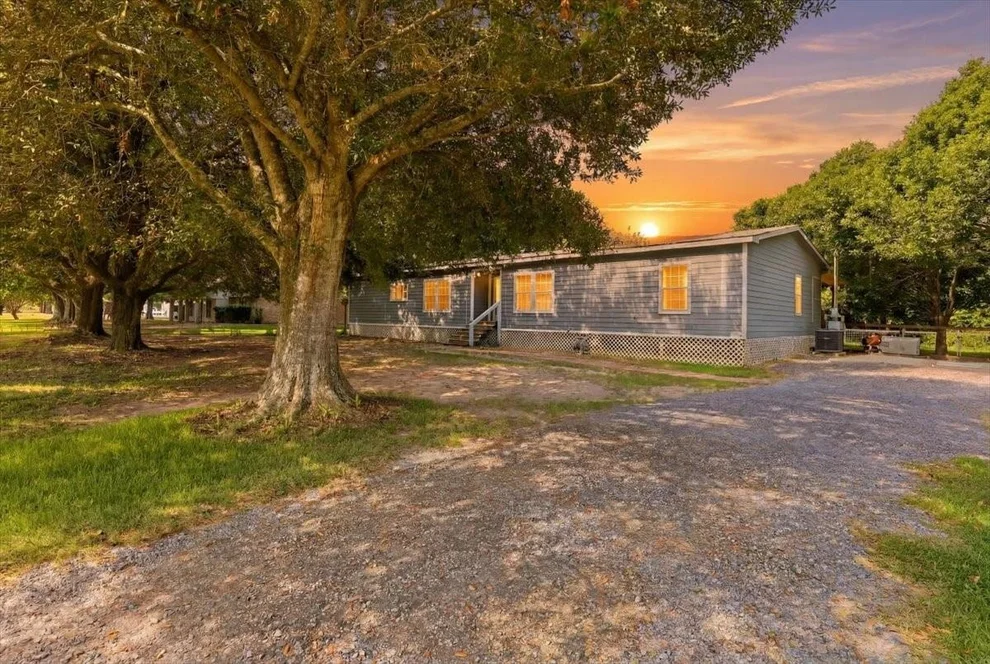 Unit for sale at 11966 Louis Drive, Beaumont, TX 77705