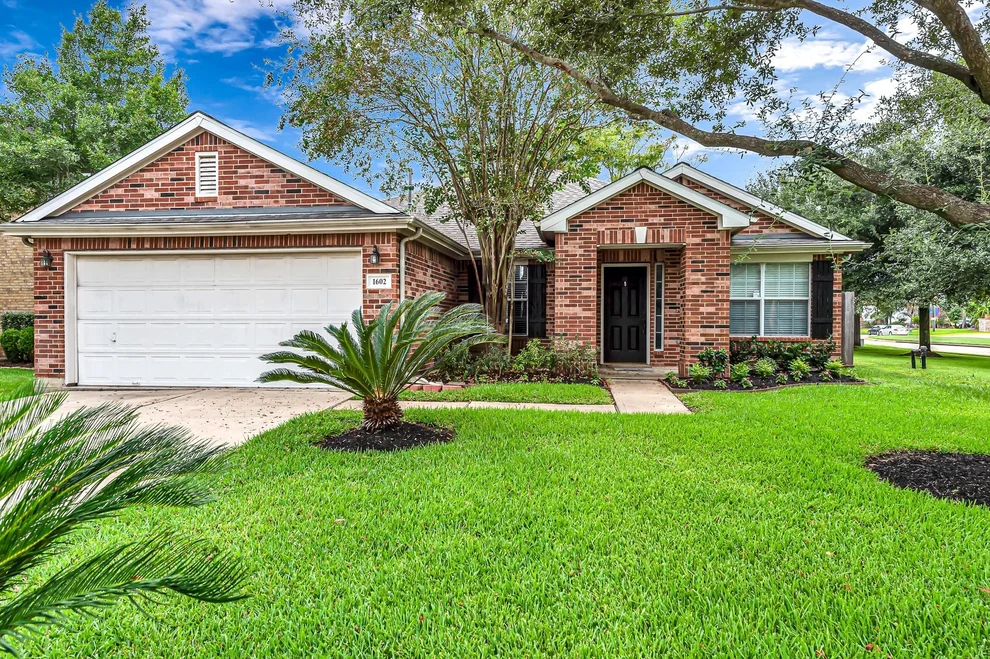 Unit for sale at 1602 Rustic Hollow Lane, Katy, TX 77450