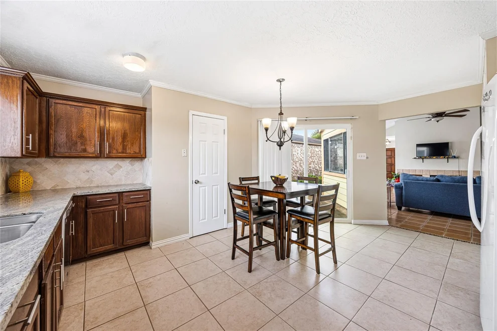 Unit for sale at 9206 Homeland Drive, Houston, TX 77083