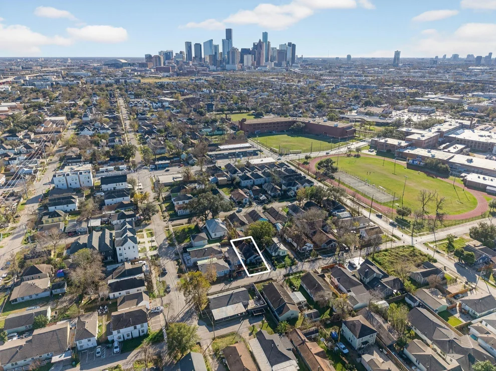 Unit for sale at 1222 Genova Street, Houston, TX 77009